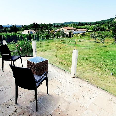 Chambre Cosy Avec Terrasse Sur La Colline Boisee, Parking Prive, Jardin, Calme, Climatisation, 10 Mn Pont Du Gard Num7 روشيفورْ دو جارْ المظهر الخارجي الصورة